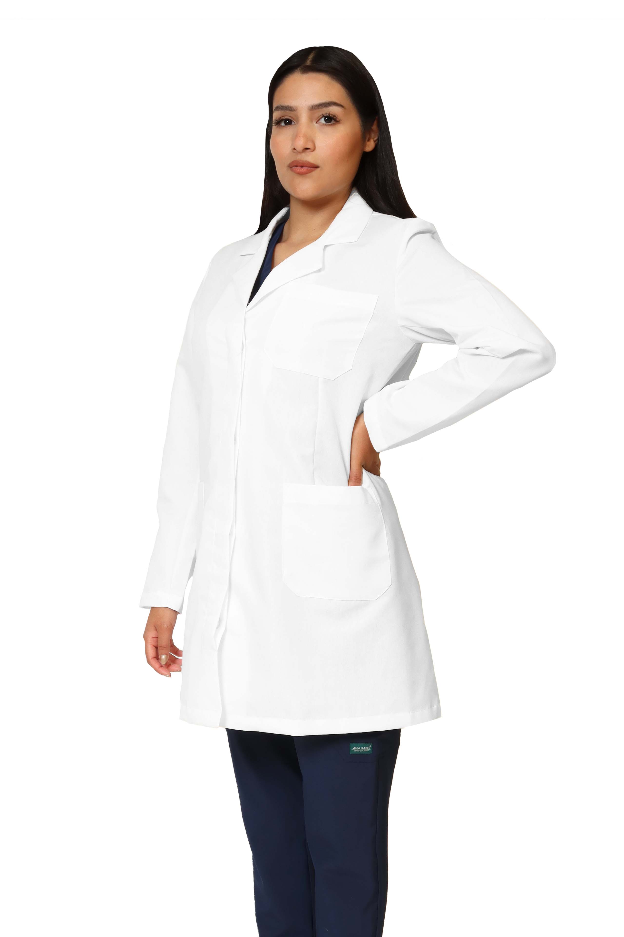 Bata Médica de Dama REPELENTE A FLUIDOS KA-39R-Bata BOTÓN OCULTO-Karen Medical Fashion