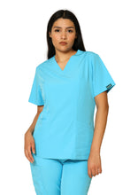 Cargar imagen en el visor de la galería, Conjunto SET Filipina y Pantalón JOGGER EV-01 Chicu REPELENTE A FLUIDOS-Color AQUA Dama-Ana Isabel Uniformes