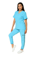 Cargar imagen en el visor de la galería, Conjunto SET Filipina y Pantalón JOGGER EV-01 Chicu REPELENTE A FLUIDOS-Color AQUA Dama-Ana Isabel Uniformes