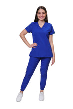 Cargar imagen en el visor de la galería, KIT Estudiantes - Chamarra Fit Jacket Extra Gruesa y Conjunto Quirúrgico con Pant JOGGER Doble Stretch Repelente a fluidos para Dama
