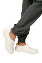 Cargar imagen en el visor de la galería, PANTALON EV-135 JOGGER HIGH WAIST STRETCH REPELENTE DAMA