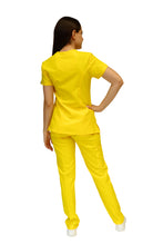 Cargar imagen en el visor de la galería, Conjunto SET Filipina y Pantalón EV-04 Tatita REPELENTE A FLUIDOS-Color Yellow Dama-Ana Isabel Uniformes