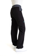 Cargar imagen en el visor de la galería, PANTALONES COLOR NEGRO DAMA EV-120-128-125 REPELENTES