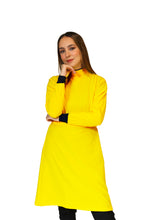 Cargar imagen en el visor de la galería, Bata Médica Quirúrgica COAT LINE de DAMA - DOBLE STRETCH con REPELENTE A FLUIDOS para Dama - EV-26-COATLINE DAMA