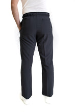 Cargar imagen en el visor de la galería, Conjunto SET Filipina y Pantalón EA-02 REPELENTE A FLUIDOS-Color ROJO/PEWTER con PANT PEWTER HOMBRE-HASSAN Uniformes