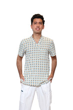 Cargar imagen en el visor de la galería, Conjunto SET Filipina y Pantalón EA-02 REPELENTE A FLUIDOS-Color ESTAMPADO DINOSAURIOS con PANT BLANCO HOMBRE-HASSAN Uniformes