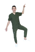 Cargar imagen en el visor de la galería, CONJUNTO EA-09 TRIPLE BOLSA con Pantalón JOGGER HOMBRE