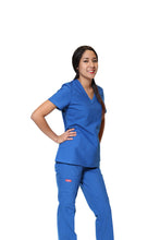 Cargar imagen en el visor de la galería, Conjunto SET Filipina y Pantalón ER-01 Kate -Color REY - Dama- Ana Isabel Uniformes