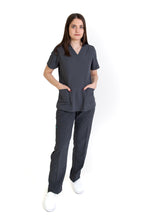 Cargar imagen en el visor de la galería, Conjunto SET Filipina y Pantalón EV-01 Chicu REPELENTE A FLUIDOS-Color PEWTER Dama-Ana Isabel Uniformes