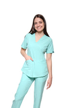 Cargar imagen en el visor de la galería, Conjunto SET Filipina y Pantalón EV-02 Muñin REPELENTE A FLUIDOS-Color PISTACHE con PANT PISTACHE Dama-Ana Isabel Uniformes