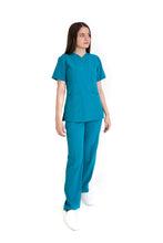 Cargar imagen en el visor de la galería, Conjunto SET Filipina y Pantalón EV-03 Nani REPELENTE A FLUIDOS-Color VERDE Dama-Ana Isabel Uniformes