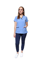 Cargar imagen en el visor de la galería, Conjunto SET Filipina y Pantalón JOGGER EV-18 CANDY REPELENTE A FLUIDOS-Color Francia/Marino Dama-Ana Isabel Uniformes