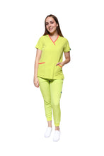 Cargar imagen en el visor de la galería, CONJUNTOS COLOR LIMA CON PANT JOGGER DAMA EV-01-02-03-04-16-18-20