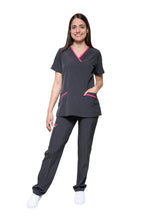 Cargar imagen en el visor de la galería, Conjunto SET Filipina y Pantalón EV-18 CANDY REPELENTE A FLUIDOS-Color Pewter/Fandango Dama-Ana Isabel Uniformes