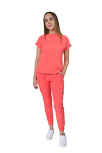 Cargar imagen en el visor de la galería, CONJUNTO EV-20 SOFI CON PANTALÓN JOGGER DAMA