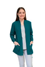 Cargar imagen en el visor de la galería, CHAMARRA WARM UP DOBLE STRETCH CON CIERRE con REPELENTE A FLUIDOS para Dama - EV-25