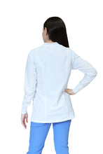 Cargar imagen en el visor de la galería, CHAMARRA WARM UP DOBLE STRETCH CON CIERRE con REPELENTE A FLUIDOS para Dama - EV-25