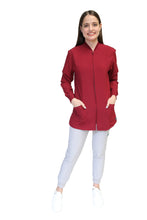 Cargar imagen en el visor de la galería, CHAMARRA WARM UP DOBLE STRETCH CON CIERRE con REPELENTE A FLUIDOS para Dama - EV-25