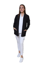 Cargar imagen en el visor de la galería, CHAMARRA WARM UP DOBLE STRETCH CON CIERRE con REPELENTE A FLUIDOS para Dama - EV-25