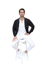 Cargar imagen en el visor de la galería, CHAMARRA WARM UP DOBLE STRETCH CON CIERRE con REPELENTE A FLUIDOS para Hombre - EA-06