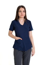 Cargar imagen en el visor de la galería, Conjunto SET Filipina y Pantalón EV-02 Muñin REPELENTE A FLUIDOS-Color MARINO/PEWTER con PANT PEWTER Dama-Ana Isabel Uniformes