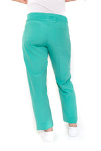 Cargar imagen en el visor de la galería, Pantalón Pant EV-120 REPELENTE A FLUIDOS-Color JADE Dama-Ana Isabel Uniformes