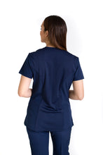 Cargar imagen en el visor de la galería, Filipina Top EV-04 Tatita REPELENTE A FLUIDOS-Color MARINO Dama-Ana Isabel Uniformes