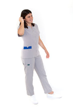 Cargar imagen en el visor de la galería, CONJUNTOS COLOR GRIS DAMA EV-02-07-08-09-16-18