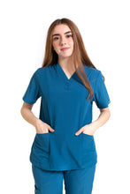 Cargar imagen en el visor de la galería, Conjunto SET Filipina y Pantalón EV-01 Chicu REPELENTE A FLUIDOS-Color CARIBE Dama-Ana Isabel Uniformes