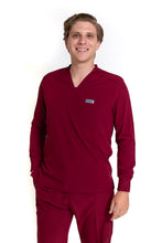 Cargar imagen en el visor de la galería, Conjunto SET Filipina MANGA LARGA y Pantalón EA-03 REPELENTE A FLUIDOS-Color VINO HOMBRE-HASSAN Uniformes