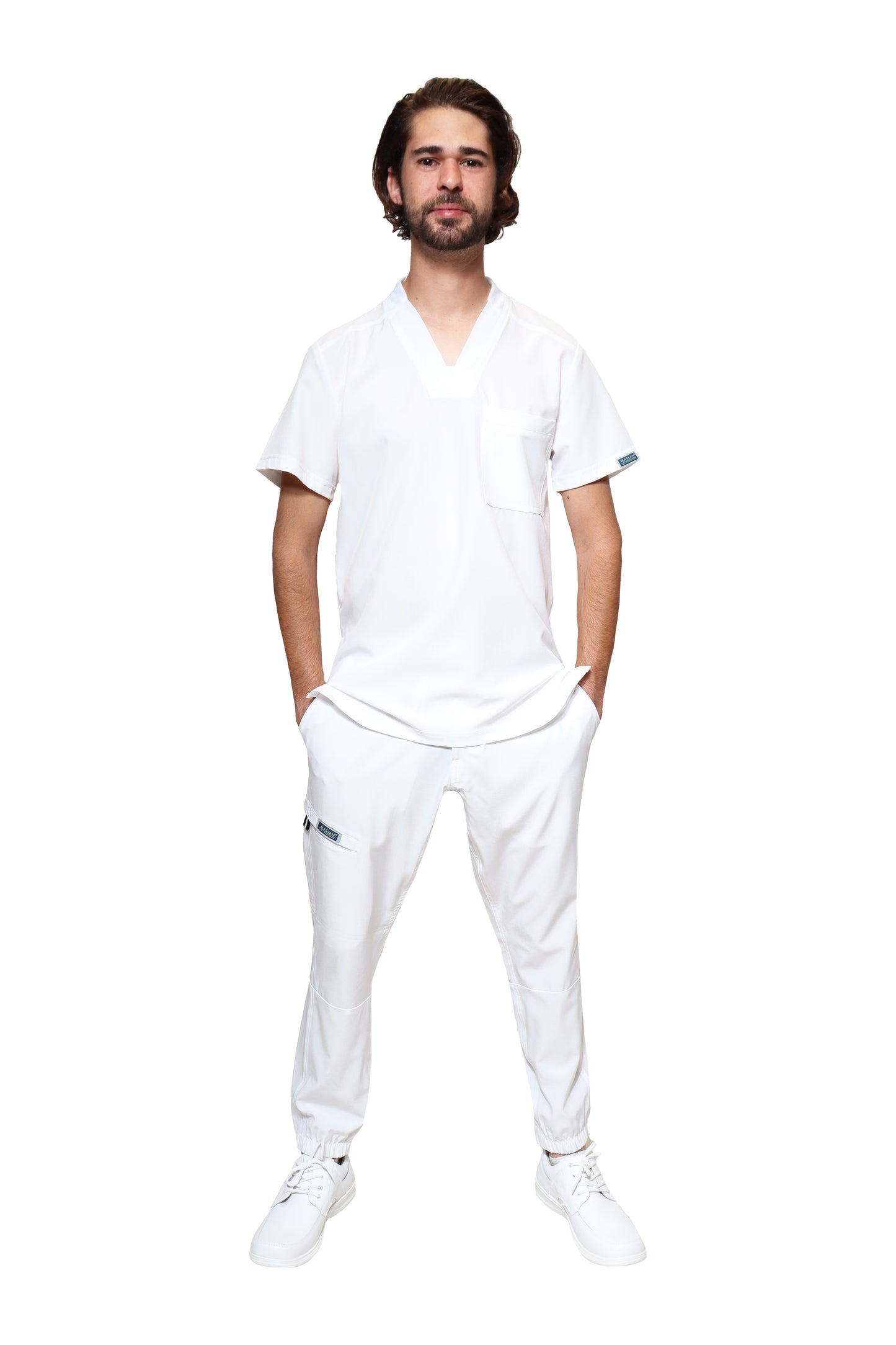 KIT Estudiantes - Bata Doble Stretch Repelente a Fluidos y Conjunto Quirúrgico Repelente con PANT JOGGER