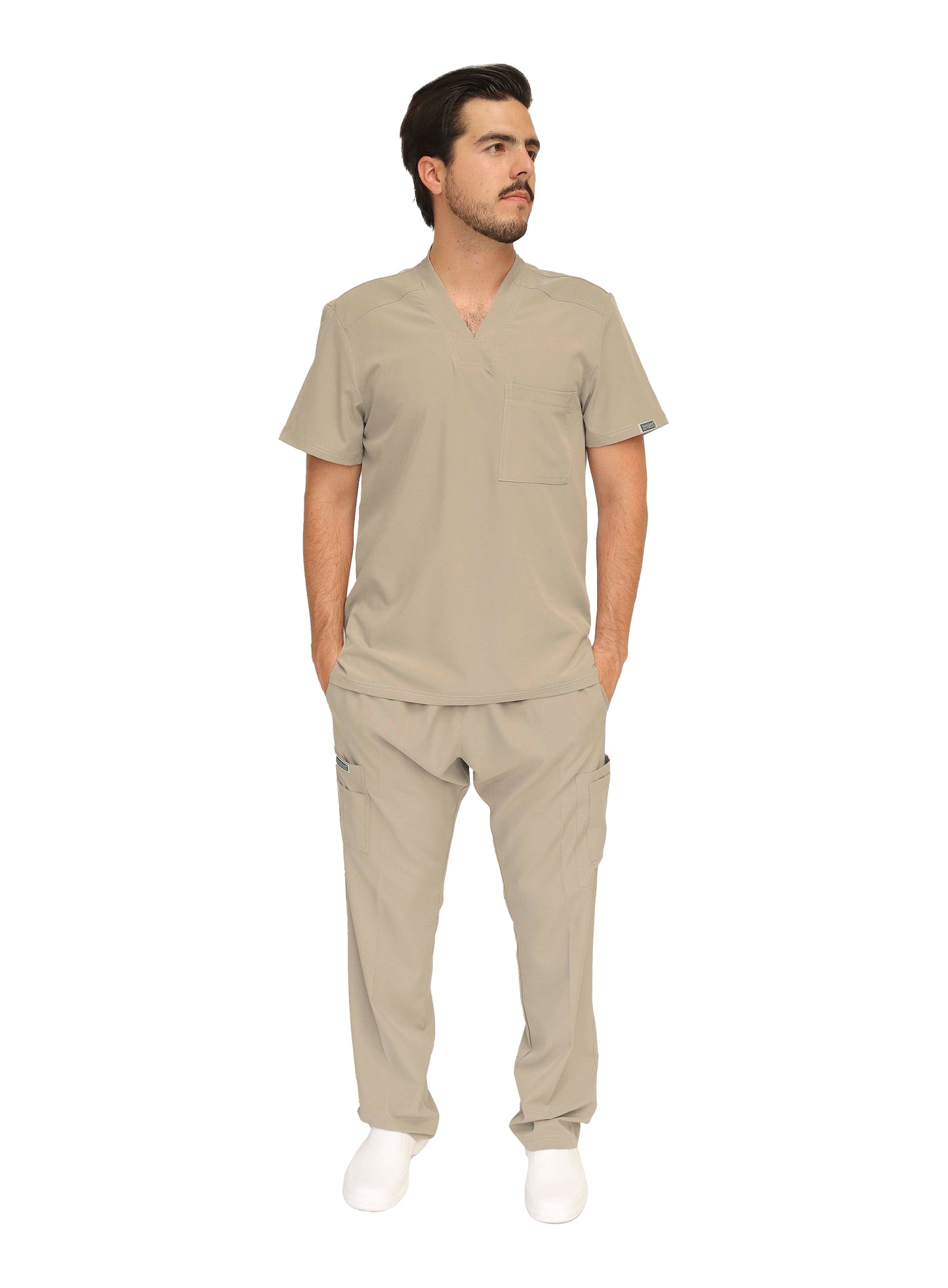 Conjunto SET EA-02 REPELENTE A FLUIDOS-Color KAKI-HASSAN Uniformes