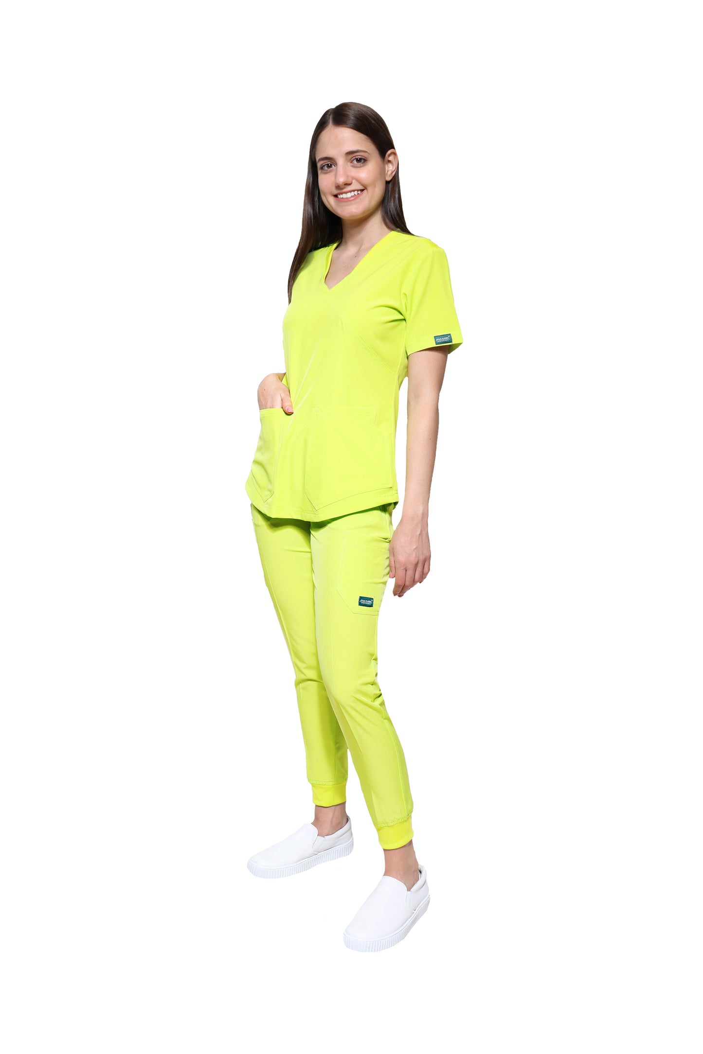 Conjunto SET Filipina y Pantalón JOGGER EV-02 Muñin REPELENTE A FLUIDOS-Color LIMA Dama-Ana Isabel Uniformes