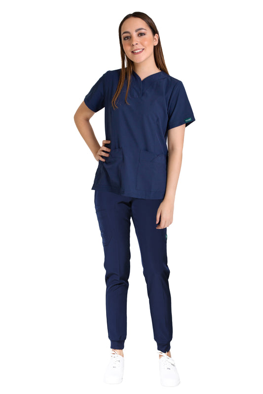 Conjunto SET Filipina y Pantalón JOGGER EV-03 Nani REPELENTE A FLUIDOS-Color MARINO Dama-Ana Isabel Uniformes