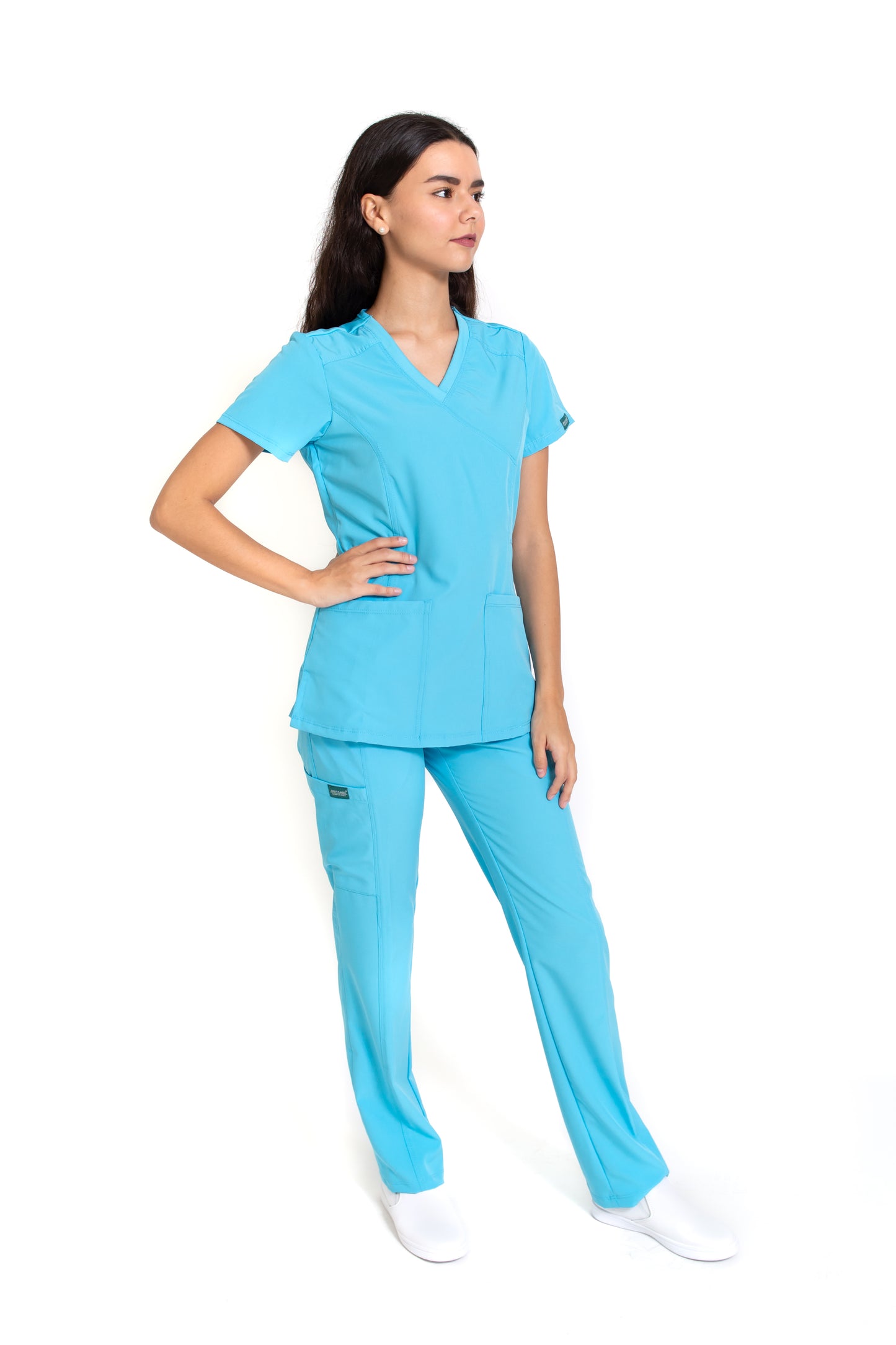 Conjunto SET Filipina y Pantalón EV-04 Tatita REPELENTE A FLUIDOS-Color Aqua Dama-Ana Isabel Uniformes