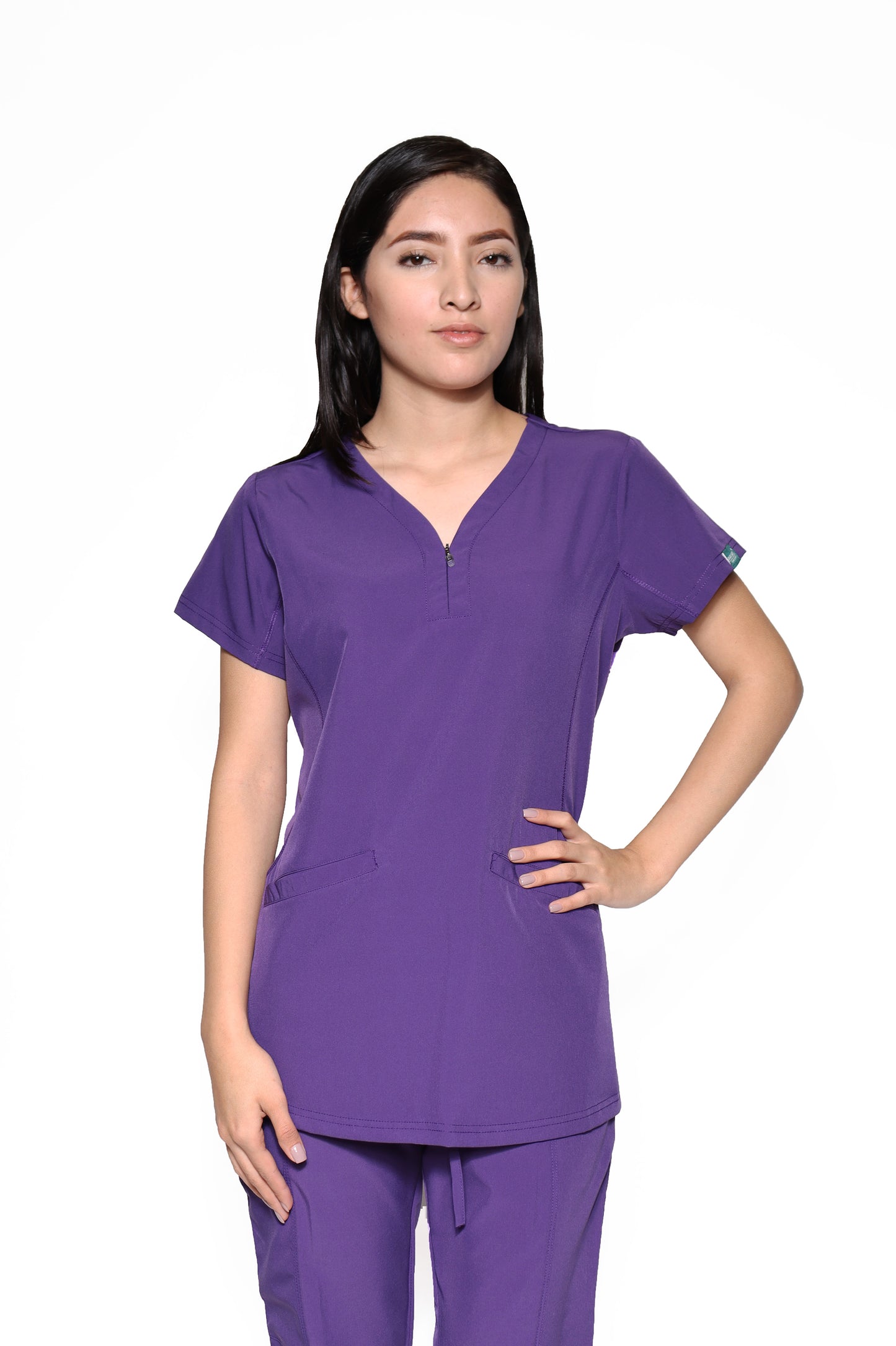 Conjunto SET Filipina y Pantalón EV-30 Paola con Cierre REPELENTE A FLUIDOS-Color Uva Dama-Ana Isabel Uniformes