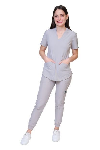 Conjunto SET Filipina y Pantalón JOGGER EV-02 Muñin REPELENTE A FLUIDOS-Color GRIS Dama-Ana Isabel Uniformes