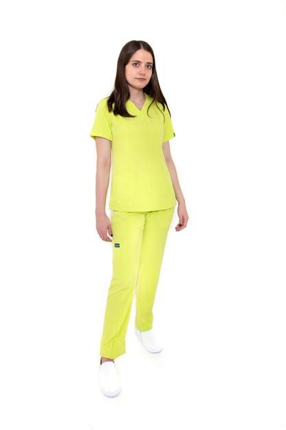 Conjunto SET Filipina y Pantalón EV-01 Chicu REPELENTE A FLUIDOS-Color LIMA Dama-Ana Isabel Uniformes