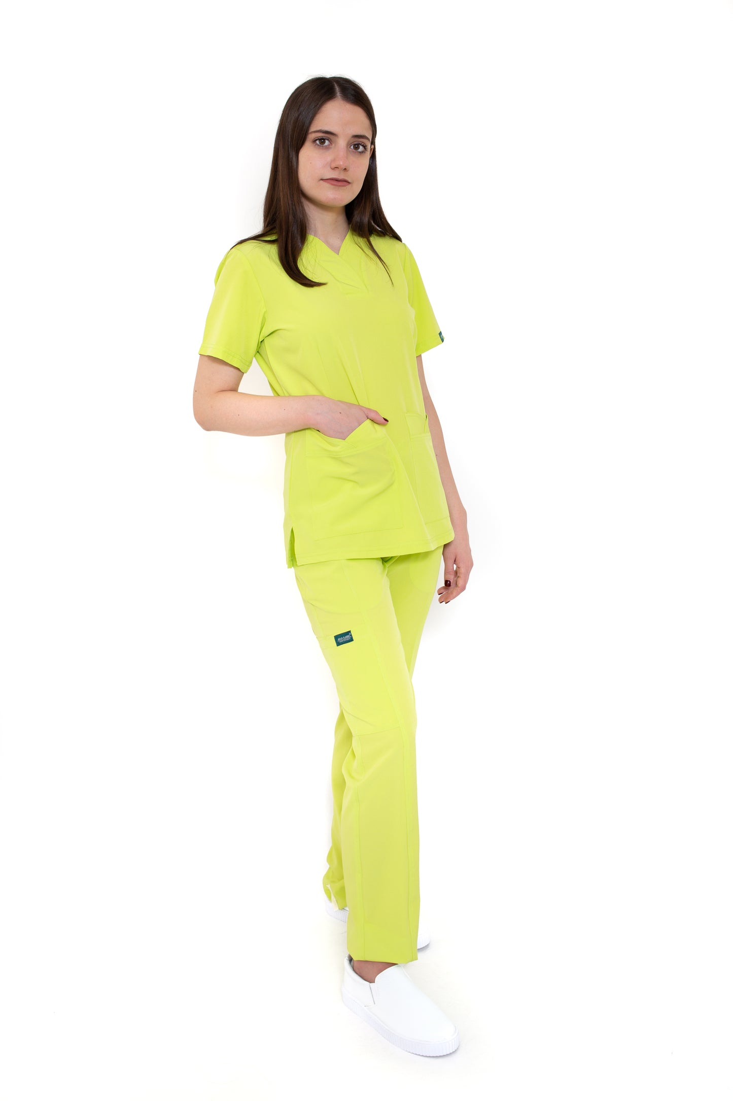 Conjunto SET Filipina y Pantalón EV-03 Nani REPELENTE A FLUIDOS-Color LIMA Dama-Ana Isabel Uniformes